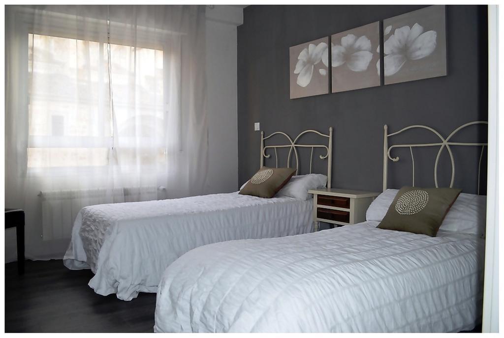 Colegiata Home Talavera de la Reina Εξωτερικό φωτογραφία